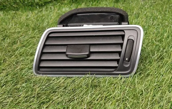 Volkswagen PASSAT B7 Dashboard side air vent grill/cover trim 3AC819701A