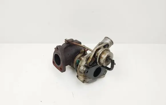 Toyota Corolla Verso E121 Turbo 172027050