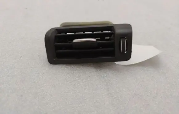 Volvo XC90 Air vent grill in roof 31497122