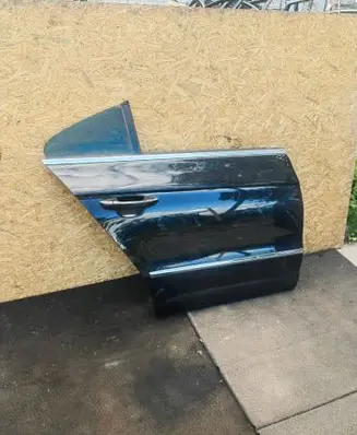 Volkswagen PASSAT CC Rear door 
