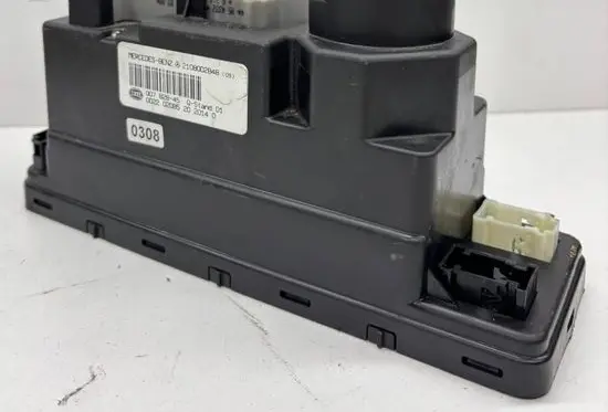 Mercedes-Benz E W210 Central locking vacuum pump 2108002848 00782845