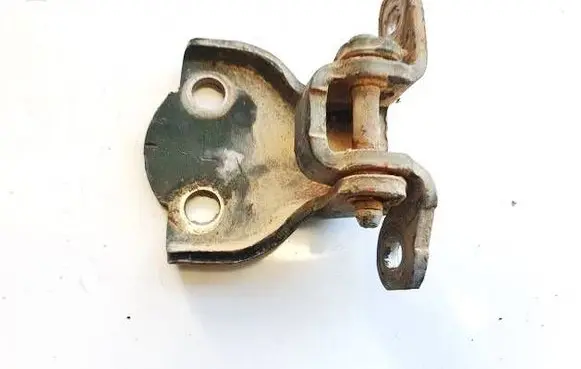 Rover 620 Rear door lower hinge