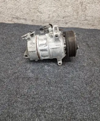 Renault Scenic IV - Grand scenic IV Air conditioning (A/C) compressor (pump) 926001268R