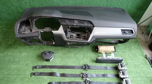 Volkswagen Touran III Dashboard
