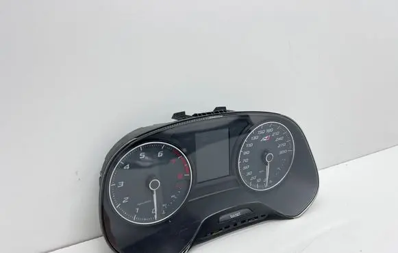 Speedometer (instrument cluster)