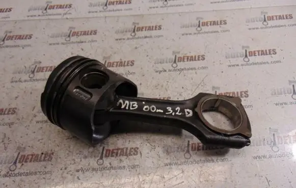 Mercedes-Benz E W210 Piston with connecting rod