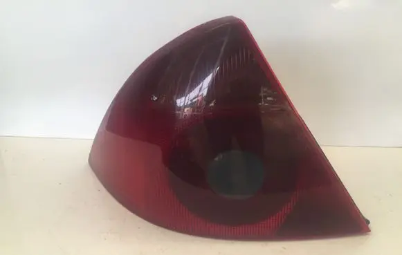 Ford Mondeo Mk III Rear/tail lights 1S7113405A