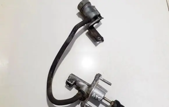 Clutch master cylinder