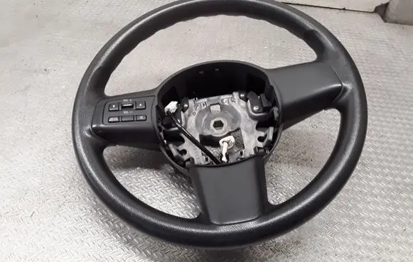 Mazda 2 Steering wheel