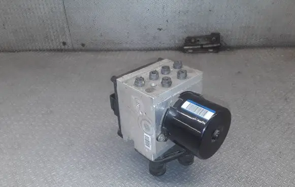 Volkswagen PASSAT B6 ABS Pump 3C0614109P