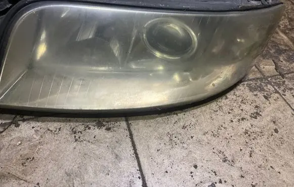 Audi A6 S6 C5 4B Headlight/headlamp
