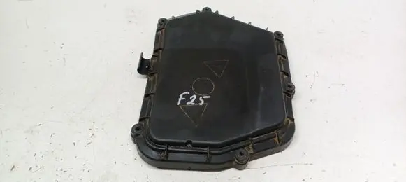 BMW X3 F25 Fuse box cover 10055913