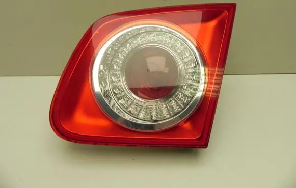 Volkswagen Jetta III Front fog light 1K5945094 A211