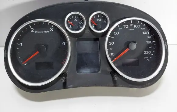 Audi A2 Speedometer (instrument cluster) 8Z0920900T