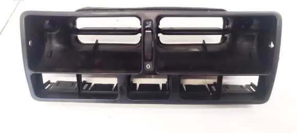 Volkswagen Golf IV Dash center air vent grill 1J0819728C 1J0819736C