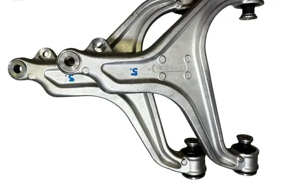 Mercedes-Benz AMG GT C192 Front lower control arm/wishbone A1973310400