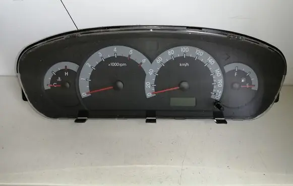 Hyundai Elantra Speedometer (instrument cluster) 940132D241