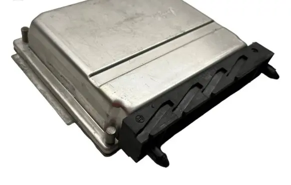 Volvo XC90 Engine control unit/module 0261207809 1039S00000