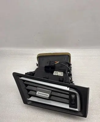 BMW 7 F01 F02 F03 F04 Dashboard side air vent grill/cover trim 9115858 0720605