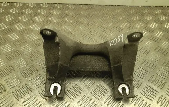 Alfa Romeo Giulia Engine mounting bracket 50553210
