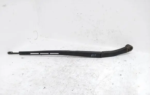 Cadillac CTS Front wiper blade arm