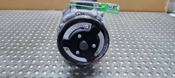 Volkswagen PASSAT B6 Air conditioning (A/C) compressor (pump) 1K0820859Q