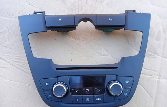 Opel Insignia A Climate control unit 13273097 2020090713