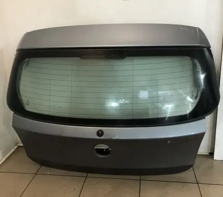 BMW 1 E81 E87 Tailgate/trunk/boot lid