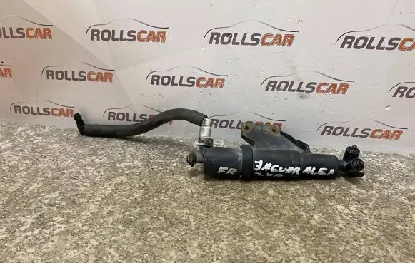 Jaguar S-Type Headlight washer spray nozzle