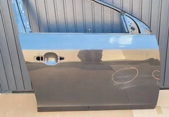 Volvo V60 Front door