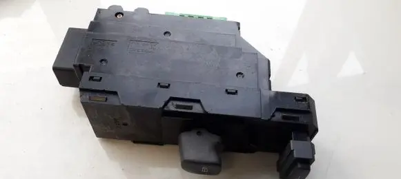 Volvo S60 Electric window control switch 30658117