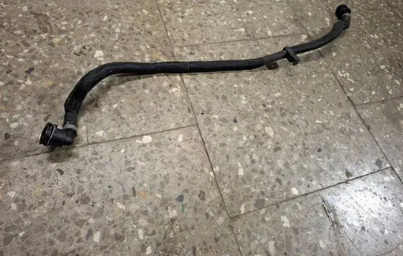 Citroen DS7 Crossback Engine coolant pipe/hose