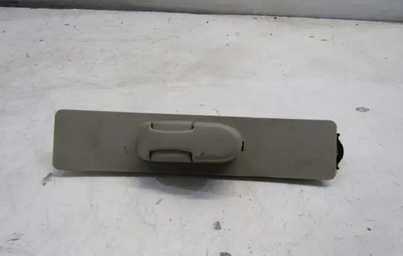 Honda CR-V Seat belt adjustment rail GMAUTO4574097