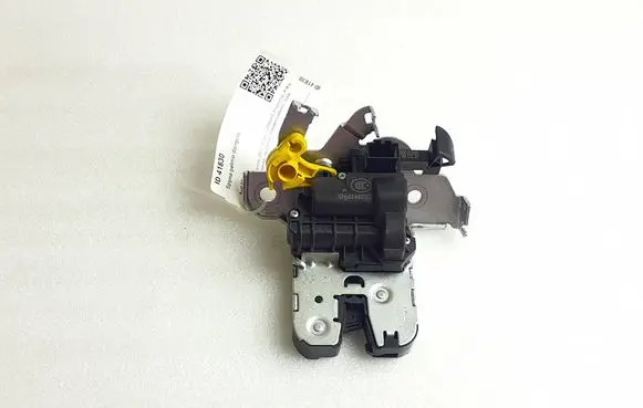 Audi Q2 - Tailgate/trunk/boot lock/catch/latch 4M0827506D