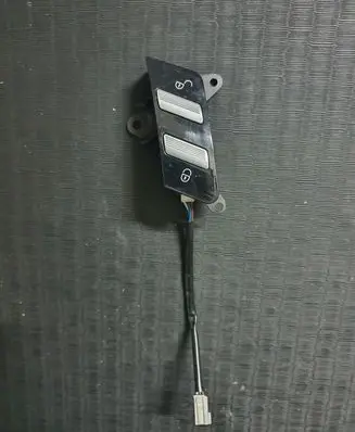 Mercedes-Benz S W221 Central locking switch button A2218213051