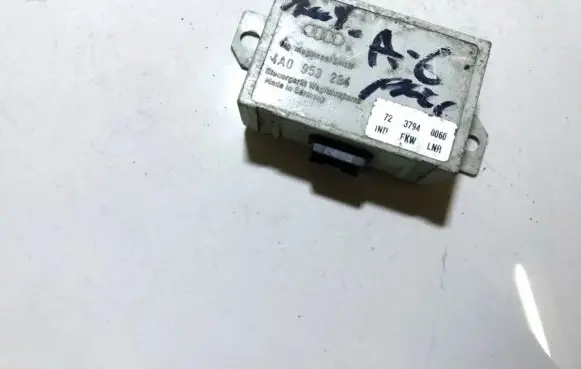 Audi A4 S4 B5 8D Immobilizer control unit/module 4a0953234 7237940060