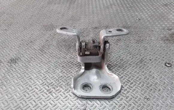 Mazda 2 Rear door lower hinge