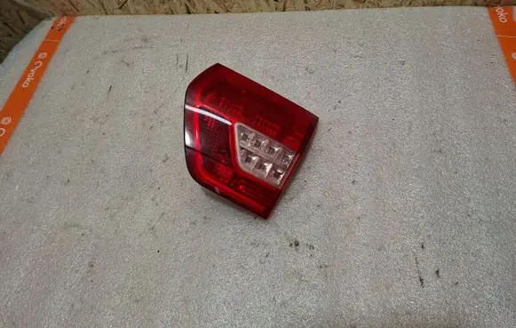 Citroen C5 Tailgate rear/tail lights 9681074280