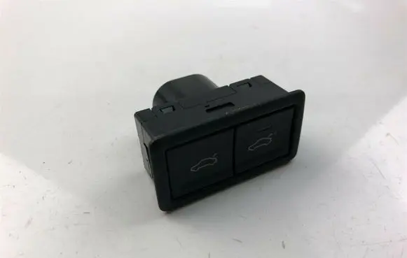 Volkswagen Tiguan Electric window control switch 3G0959832A G2666