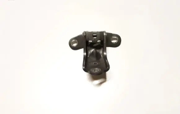 Hyundai Tucson JM Front door lower hinge A047615
