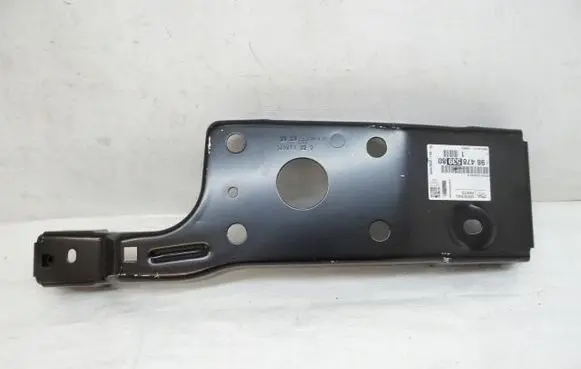 Peugeot 3008 III Fender mounting bracket 9847853980