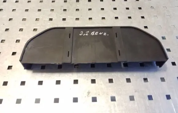 Opel Frontera B Timing belt guard (cover) 69232553