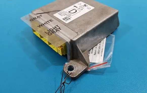 Mazda 6 Airbag control unit/module 5WK43763 IMPRK1581284