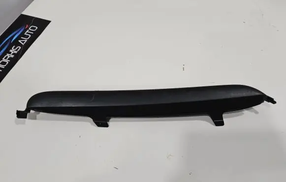 Front fog light trim/grill