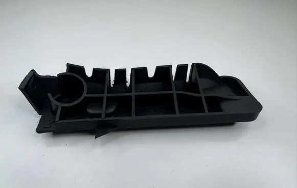 Audi A4 S4 B6 8E 8H Front bumper mounting bracket 8E0807284
