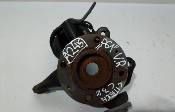 Citroen C3 Front wheel hub spindle knuckle P61