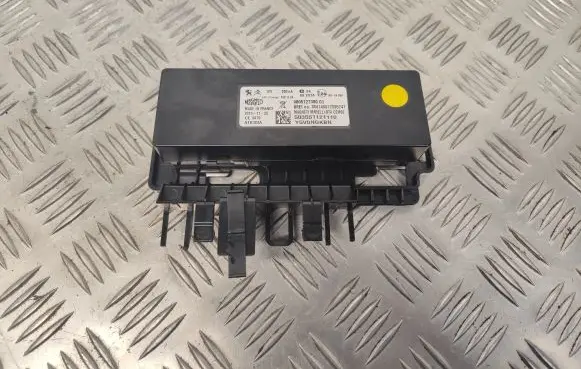 Citroen DS5 Bluetooth control unit module 9805727380