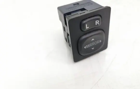 Toyota Auris E180 Wing mirror switch 769746E 183640