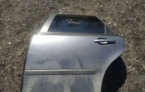 Volvo V50 Rear door pilkos