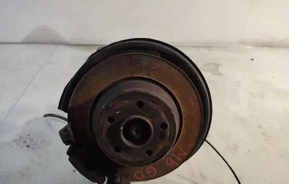 Mercedes-Benz GLK (X204) Rear wheel hub spindle/knuckle 